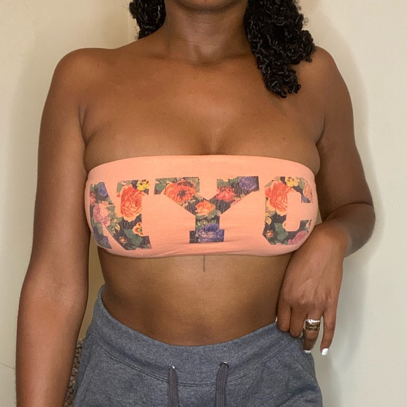 Pink halter top - Picture 1 of 3